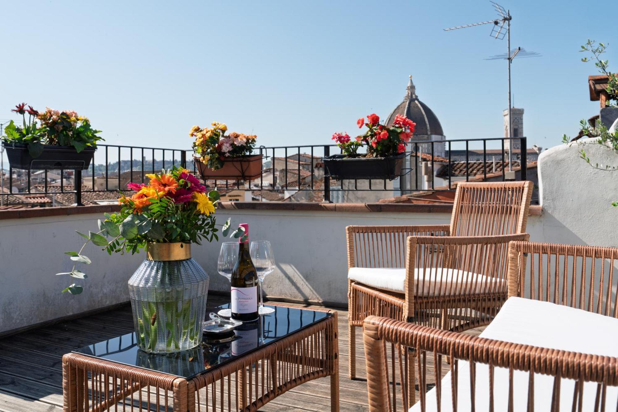 Residenza Conte Di Cavour & Rooftop Firenze Kültér fotó
